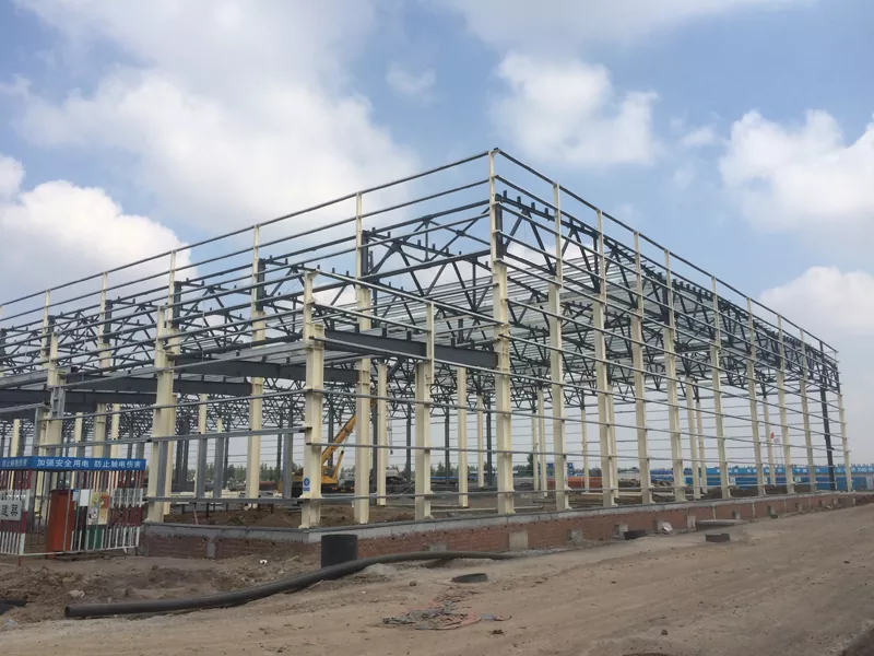 Ang pagtukod sa mga istruktura nga gisakyan sa steel