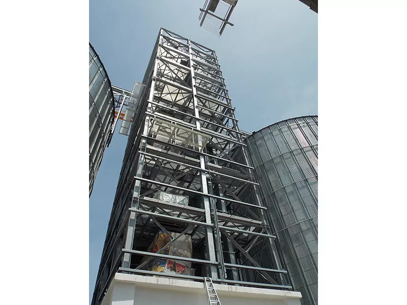 Ang pagtukod sa steel tower